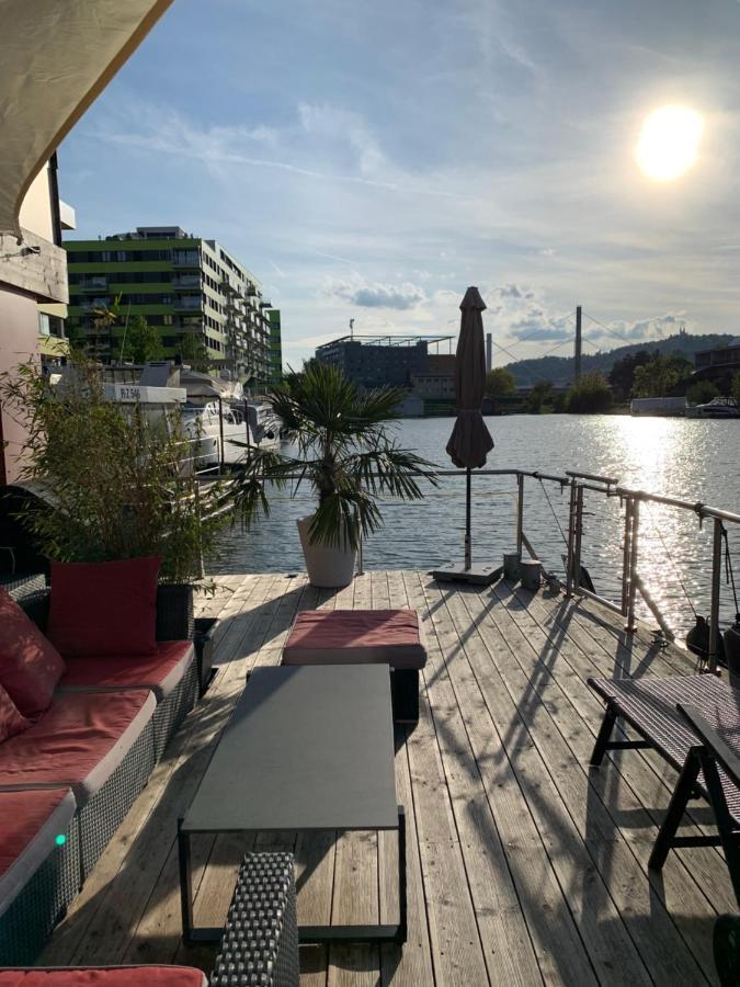 Waterside Living - Hausboot Linz Hotel Esterno foto